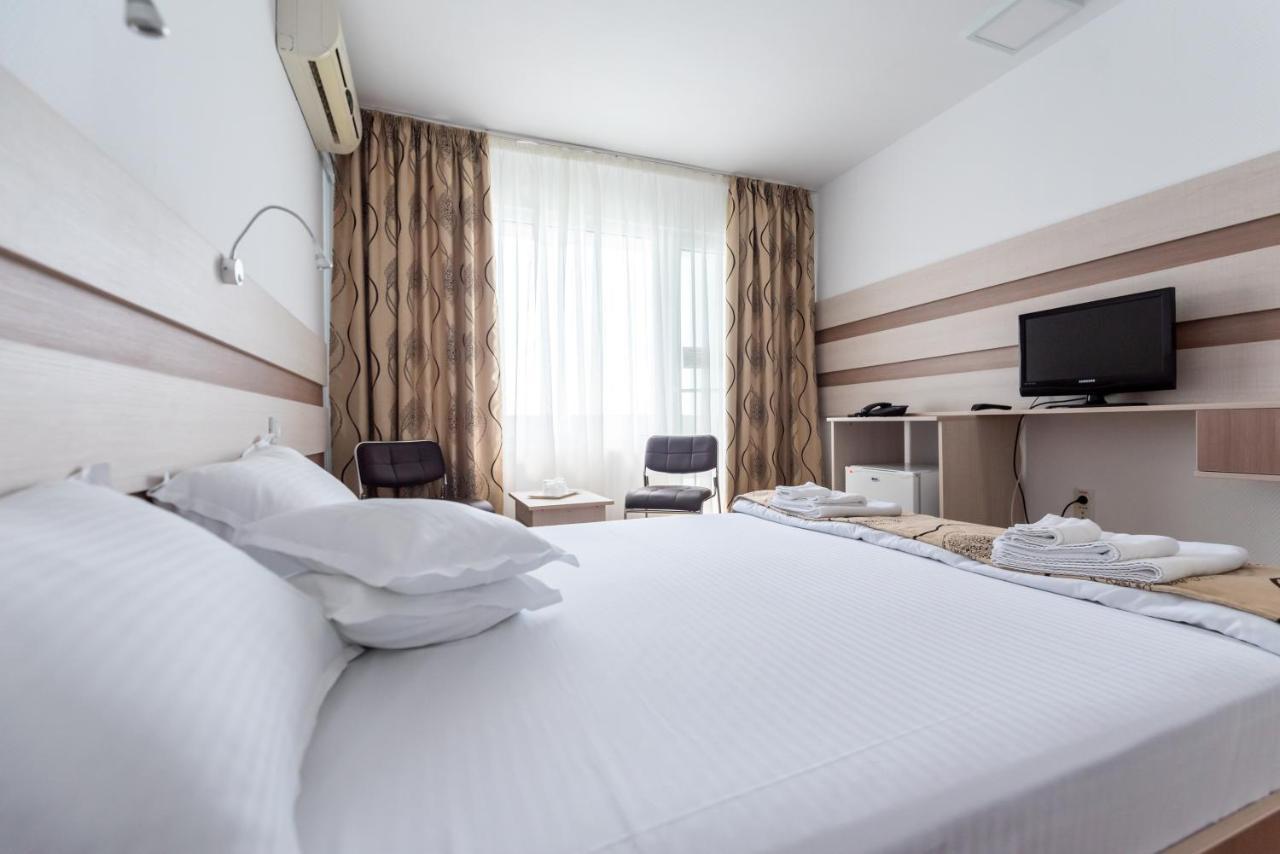 יופיטר Hotel Capitol מראה חיצוני תמונה