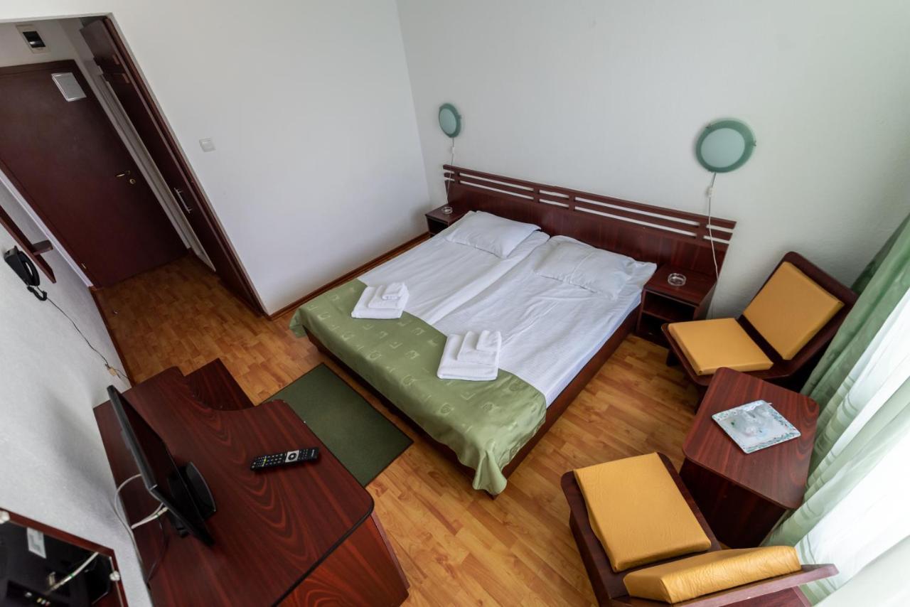 יופיטר Hotel Capitol מראה חיצוני תמונה