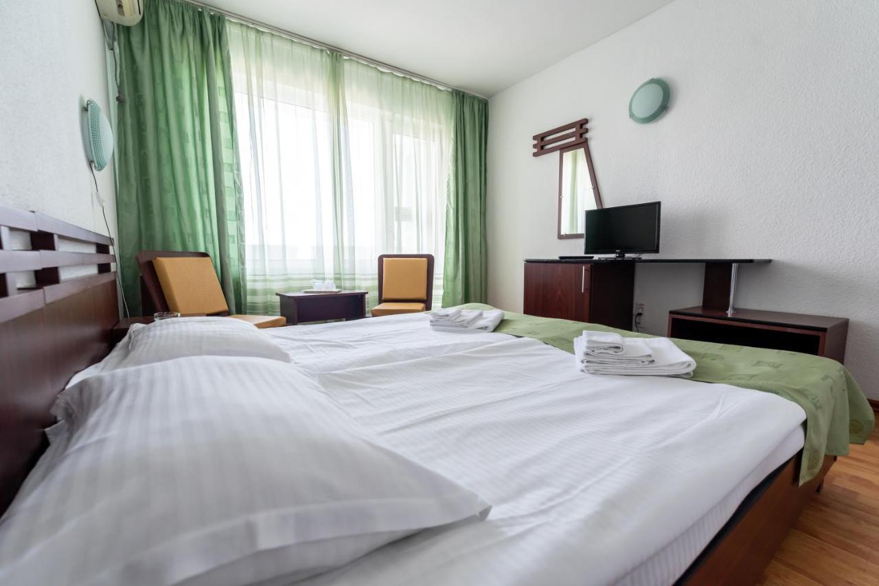 יופיטר Hotel Capitol מראה חיצוני תמונה