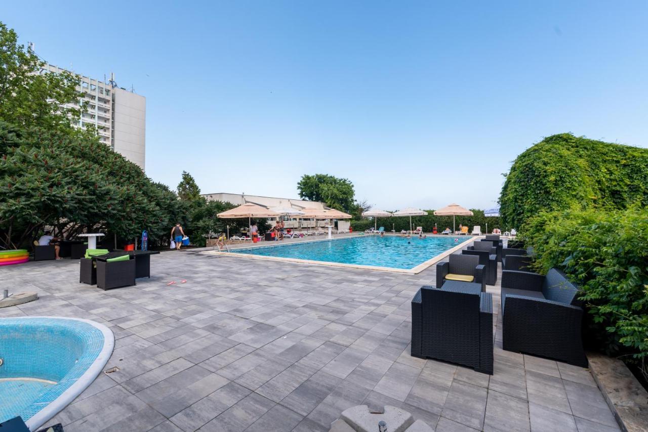 יופיטר Hotel Capitol מראה חיצוני תמונה