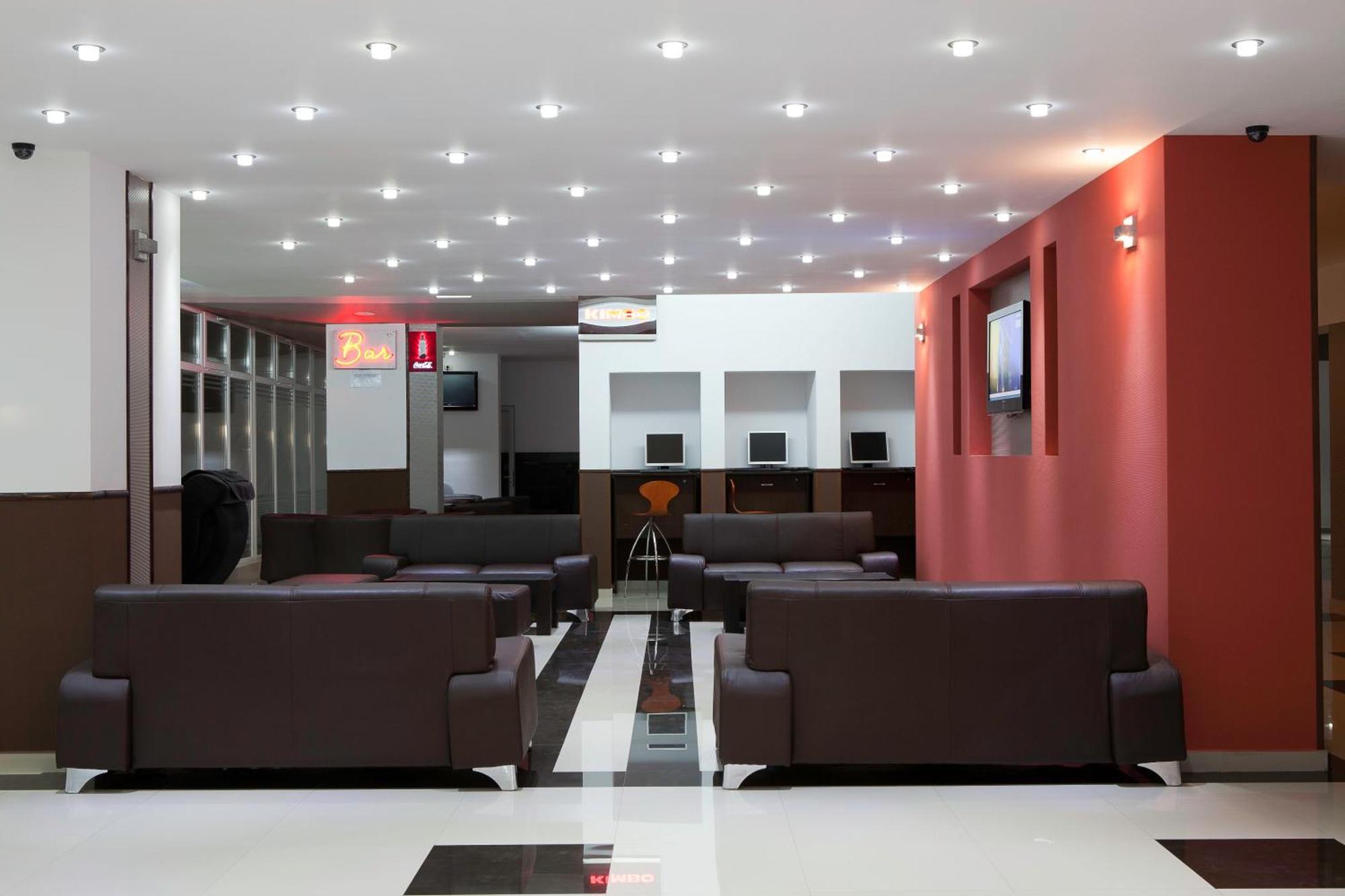 יופיטר Hotel Capitol מראה חיצוני תמונה