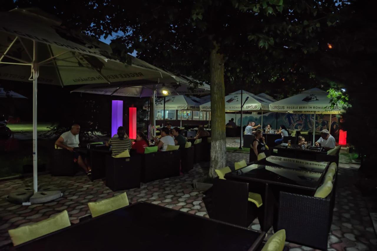 יופיטר Hotel Capitol מראה חיצוני תמונה