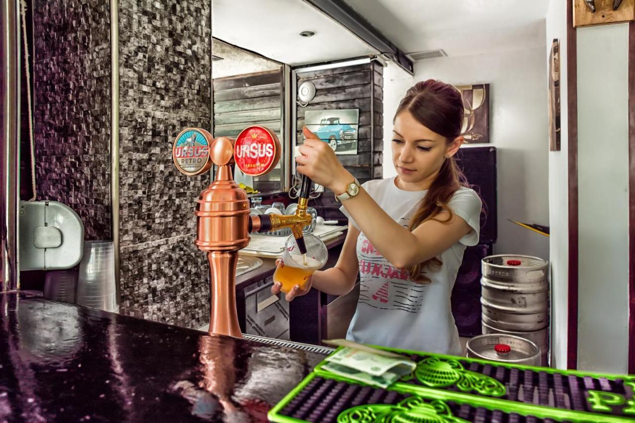 יופיטר Hotel Capitol מראה חיצוני תמונה